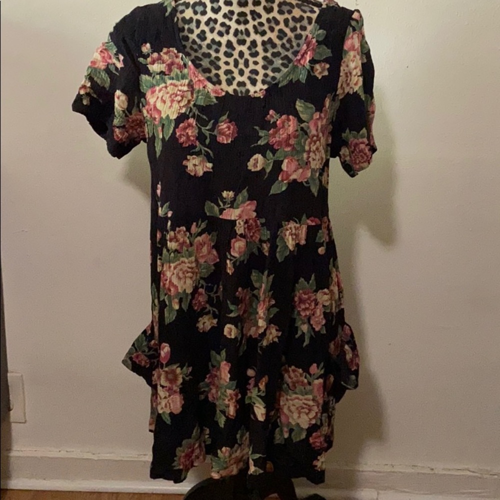 VINTAGE 90’s floral babydoll dress